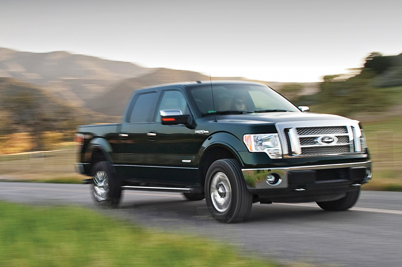 2012 Ford F 150 Lariat 4X4 Front View In Motion