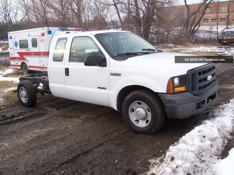 2004 Ford F250 Extended Cab 6. 0l Diesel Cab And Chassis 4x2 F-250 ...