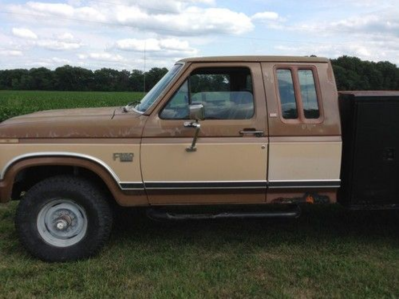 1986 F250 4x4 Extended Cab Diesel 6.9 Liter on 2040-cars