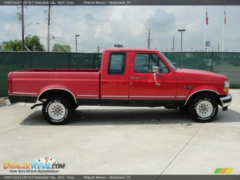 1993 Ford F150 XLT Extended Cab Red / Grey Photo #2