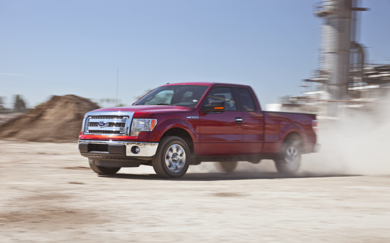 2013 Ford F150 4X2 Super Cab Front 34 Driving