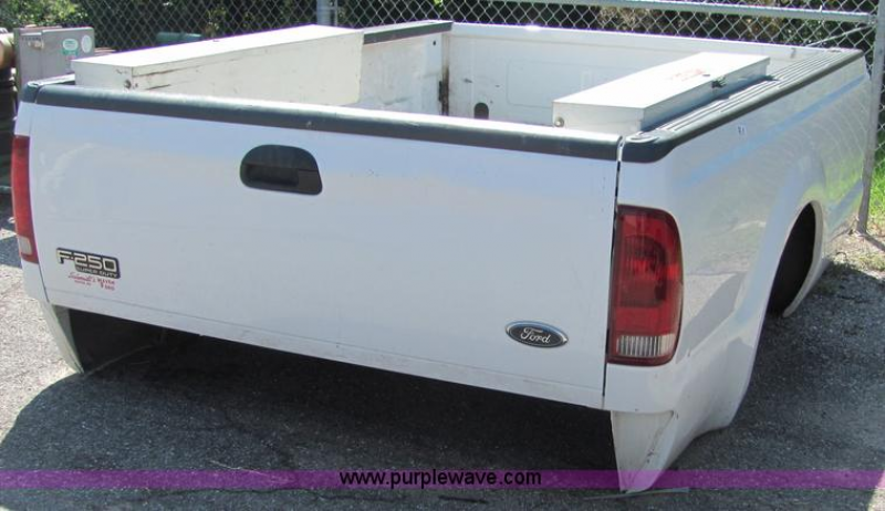 4656.JPG - 2000 Ford F250 8 pickup bed with bumper and Delta tool box ...