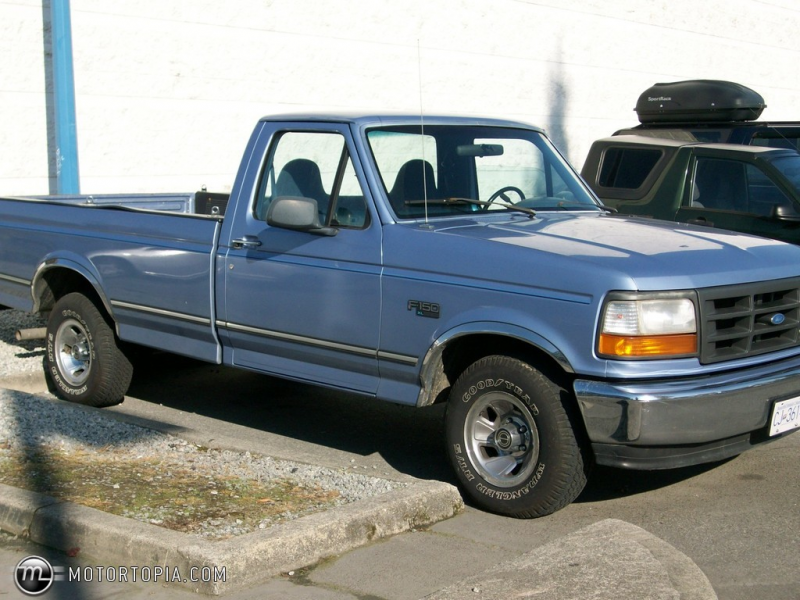 Photo of a 1996 FORD F150 XL (ole blue)