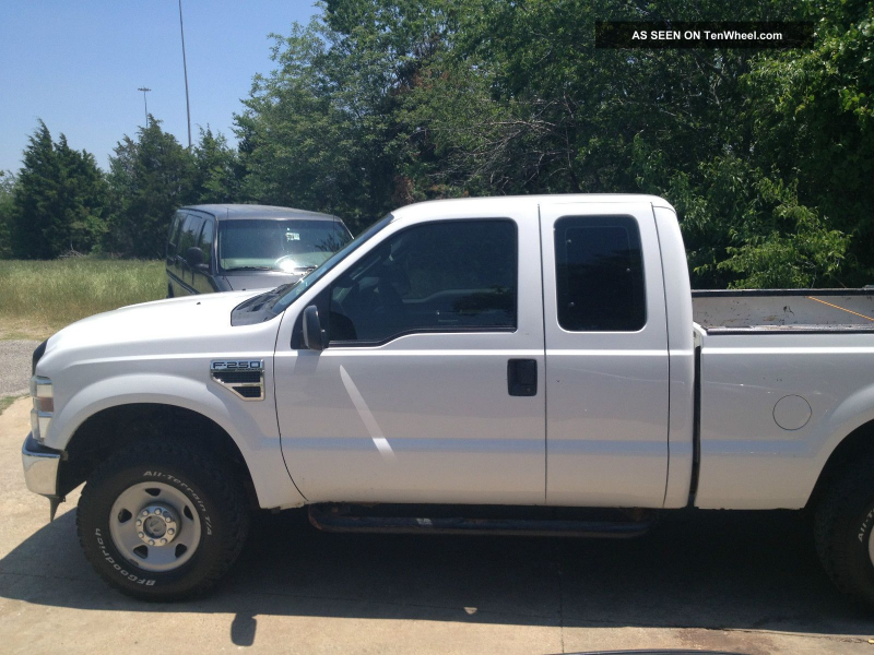 2008 Ford F - 250 Duty Xl Extended Cab Pickup 4 - Door 5. 4l 4x4 ...