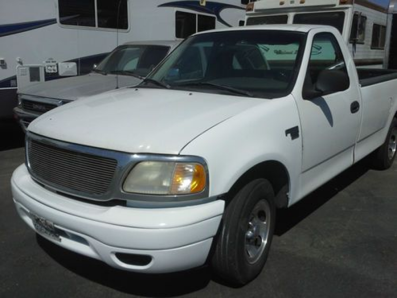 1999 Ford F150 - Triton V8 - LOW LOW RESERVE!!!! - 89,000 miles, US $