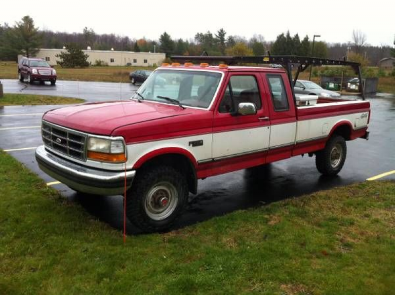 Learn more about 1994 Ford F250 HD.