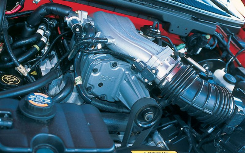 1999 Ford Svt Lightning Engine Bay