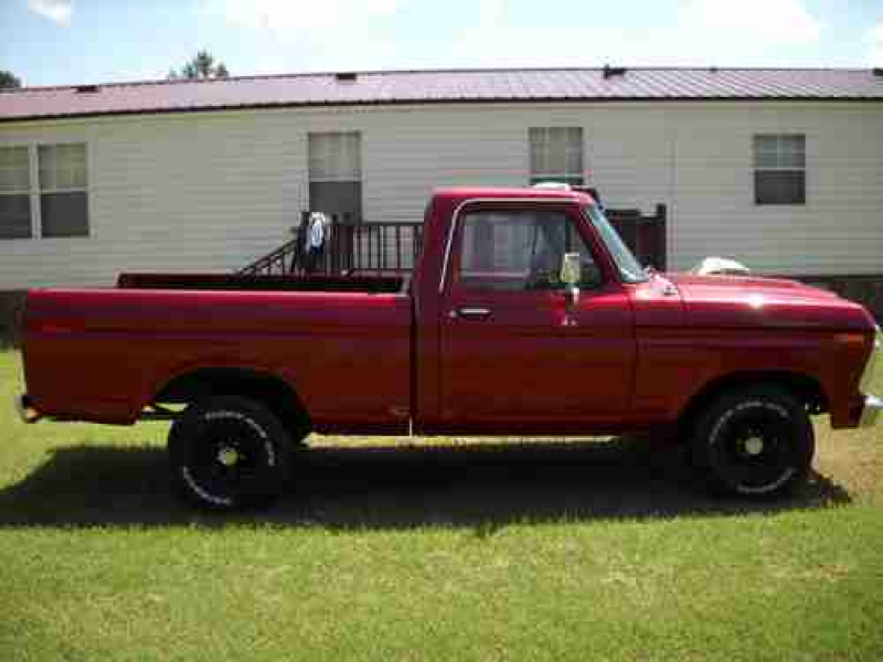 1977 Ford F100. Modified 351, 400. 85% restored, US $9,000.00, image 2