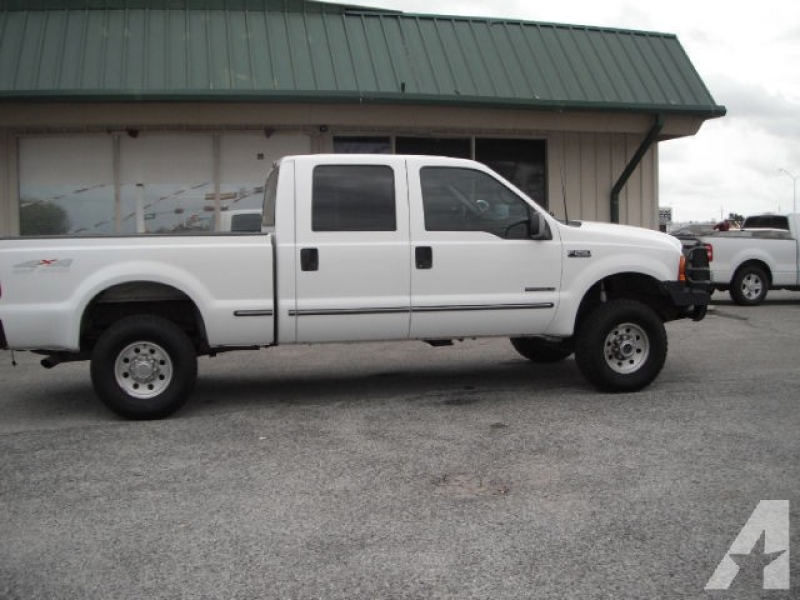 1999 Ford F250 XLT Crew Cab Super Duty for sale in Beaumont, Texas