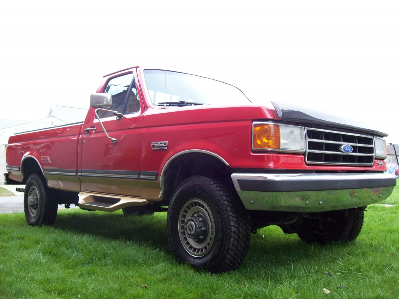 1991 Ford F-250 2 Dr XLT Lariat 4WD Standard Cab LB picture, exterior