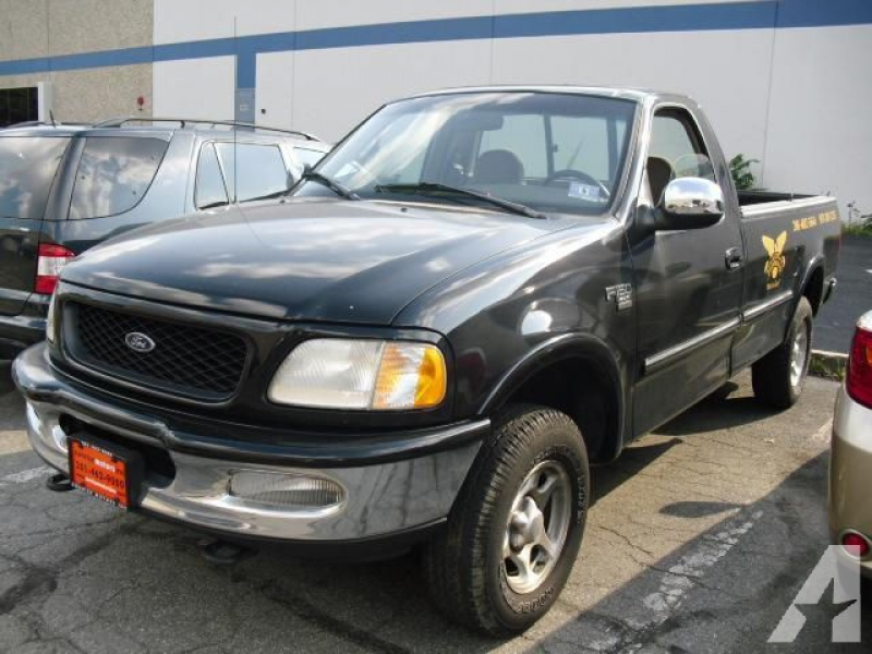 1998 Ford F150 Lariat for sale in Teterboro, New Jersey