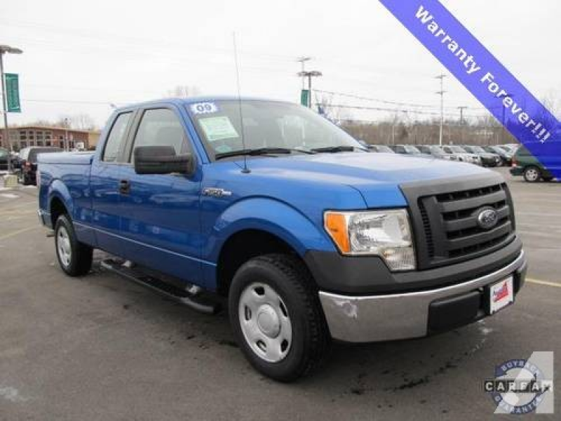 2009 Ford F-150 4D Extended Cab XL for sale in Mukwonago, Wisconsin