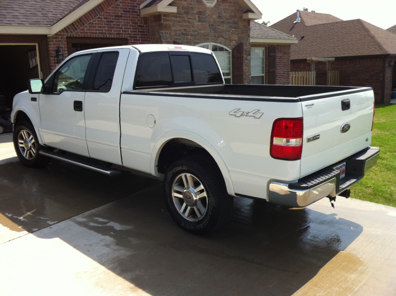 ... ’05 Ford F-150 4×4 Lariat pickup truck, in excellent condition