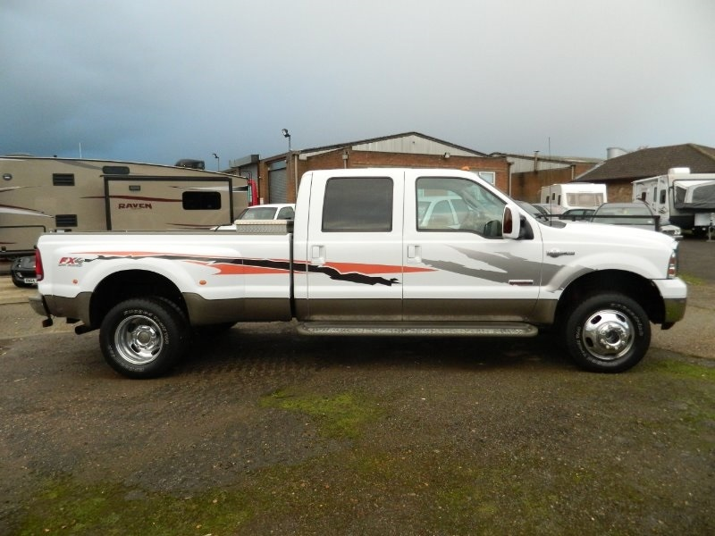 Used Ford F350 King Ranch dually V8 Diesel for sale in Brixworth ...