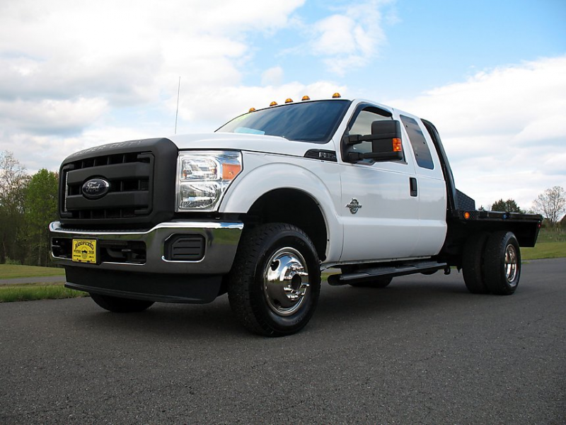 2012 Ford F350 Extended Cab Dually Diesel Truck