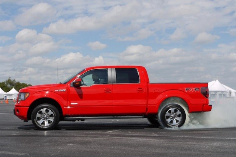 Ford reports F-150 sales are being overrun by V6 engines