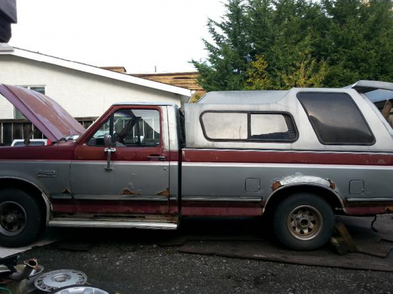 Log In needed Parting Out 1989 Ford F-150 XLT Lariat