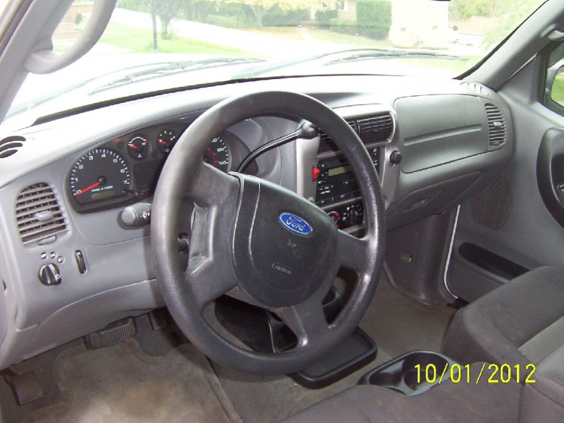 Picture of 2004 Ford Ranger 2 Dr XLT Extended Cab SB, interior