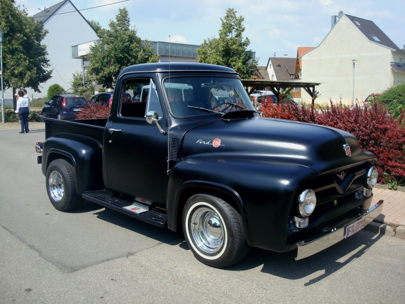 Ford F100, Pickup-Serie in -zig Varianten, kam 1948 auf den Markt, in ...