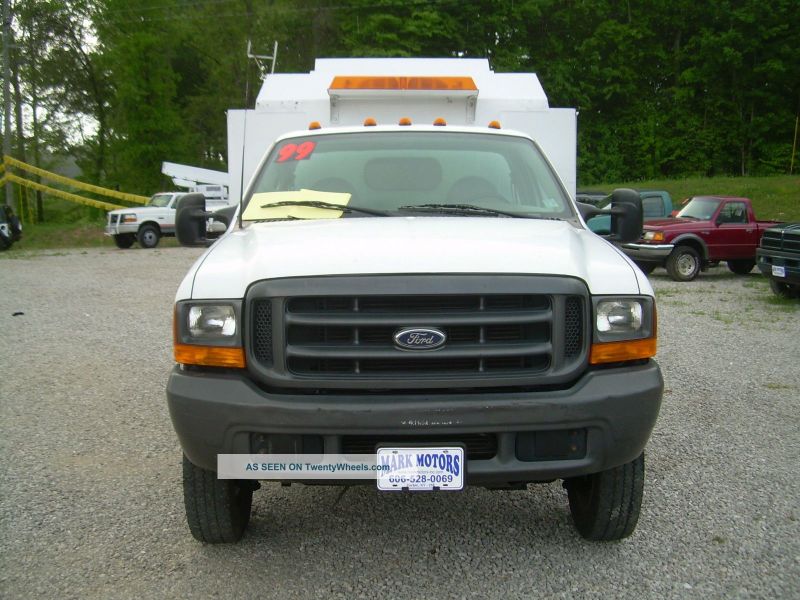 1999 Ford F - 450 Utility / Service Trucks photo 3