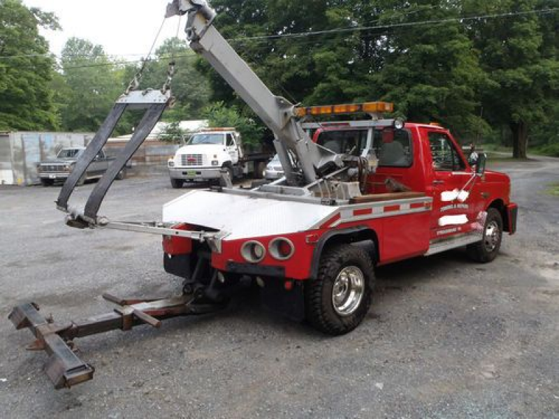 Ford F-450 Wrecker on 2040cars