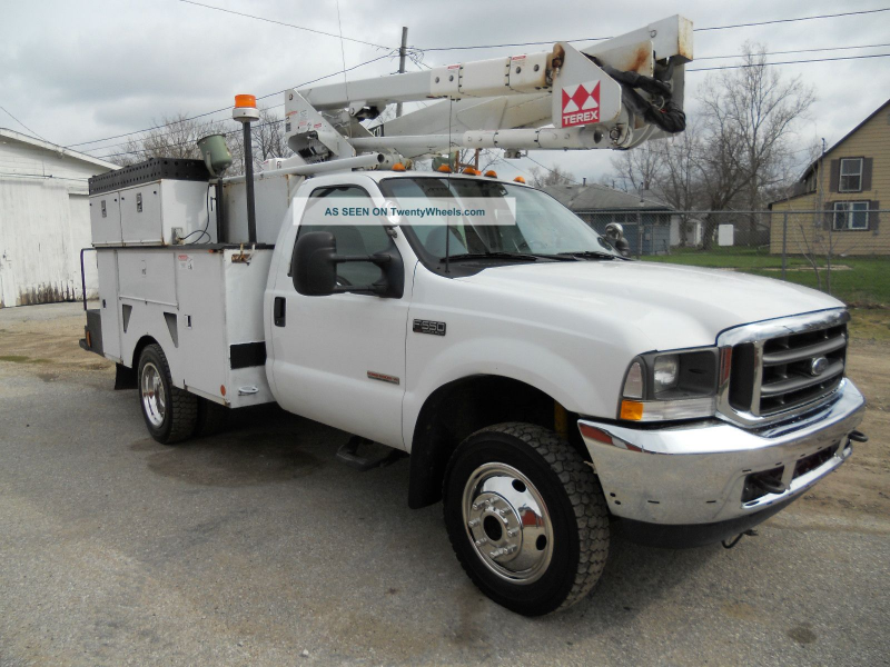 2003 Ford F550 Financing Available Bucket / Boom Trucks photo 6