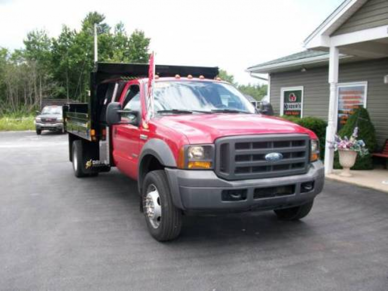 2005 Ford F-450 - $28,900