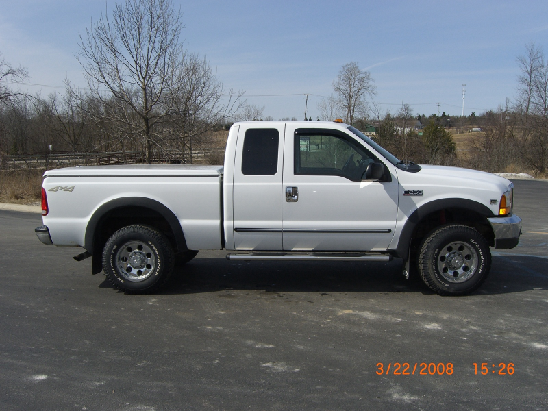 2000 Ford F-250 Super Duty 4 Dr Lariat 4WD Extended Cab SB picture ...