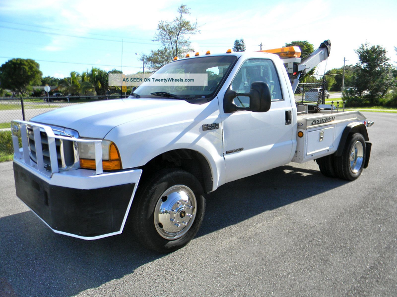 1999 Ford F550 Wreckers photo