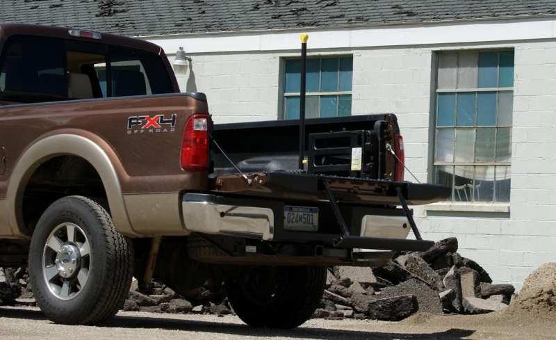2011 Ford F-350 Super Duty Lariat tailgate with built-in step