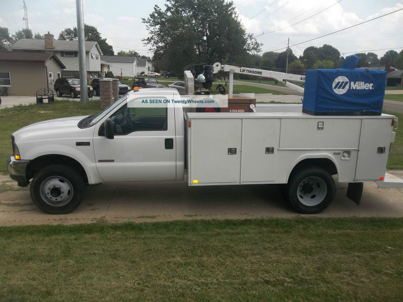 Ford F 450 Service Truck