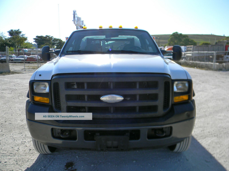 2007 Ford F550 Xl Duty Utility / Service Trucks photo 1