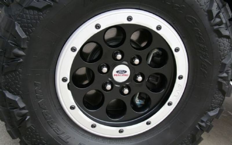 2013-ford-f150-raptor-halo-4-beadlock-wheel.jpg