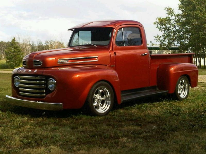 1948 Ford F100 ...i had a 1950 that looks the same wish i had never ...
