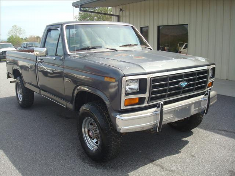 1985 Ford F250 Photos