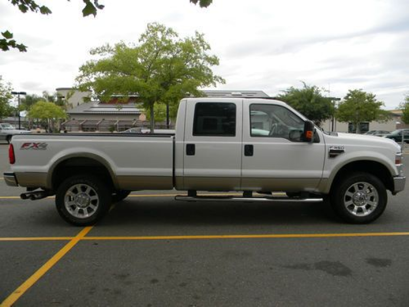 2010 Ford F350 Lariat Crew Cab 4x4 Diesel, image 8