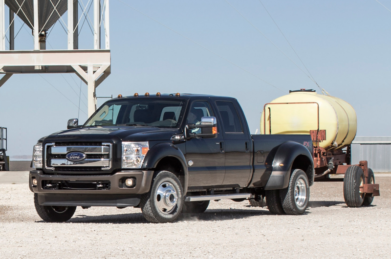 2015 Ford King Ranch F 350 Super Duty front view