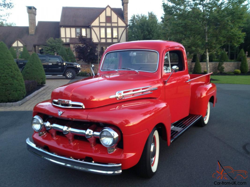 1952 ford f 100 pickup truck kept in temperature and