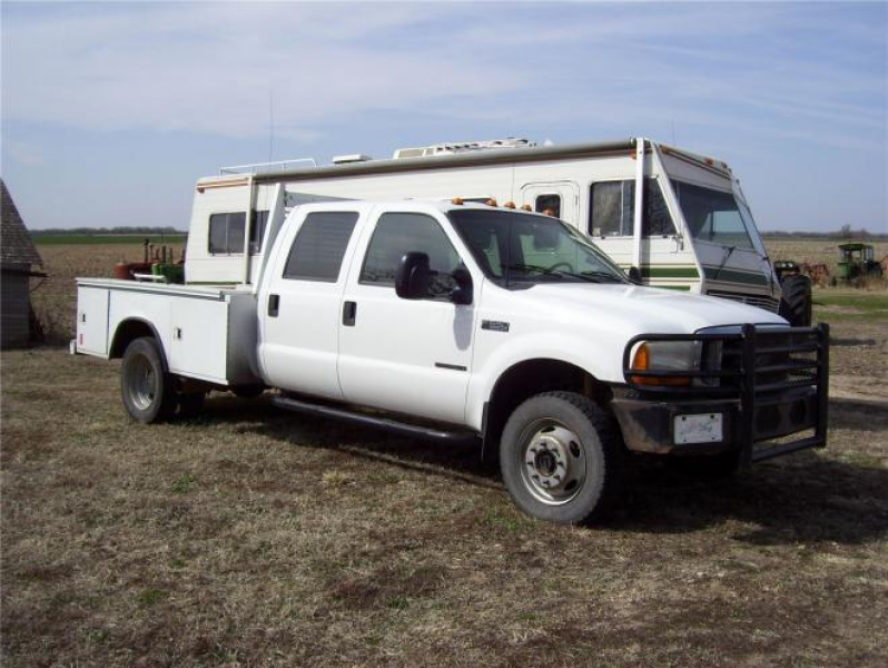 Used 1999 Ford F550 Truck For Sale in Kansas Newton