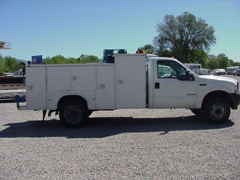 ... 190 condition used year 2002 manufacturer ford model f550 price us