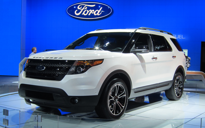 Ford Explorer 2014: Tiene como rivales al Chevrolet Trailblazer, Dodge ...