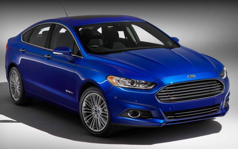 2016 Ford Fusion Exterior and Interior