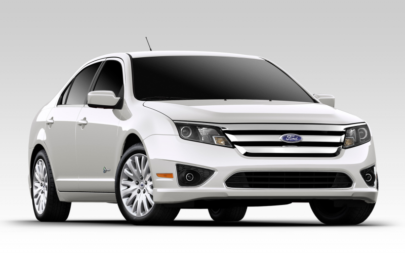 2012 Ford Fusion Hybrid Front Three Quarters View