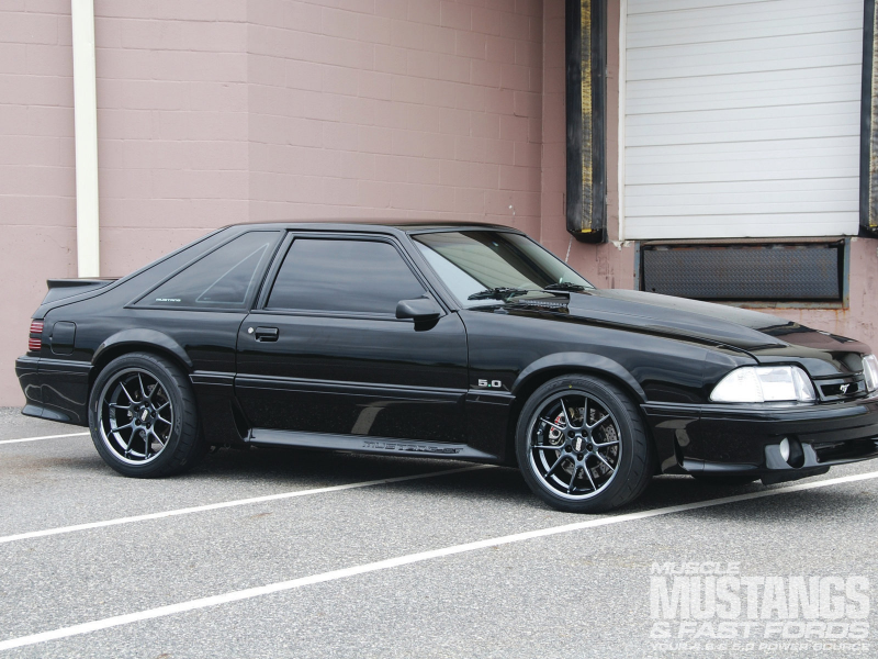 1993 Ford Mustang GT Front Three Quarter