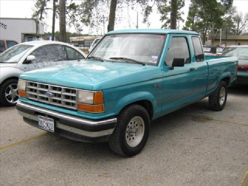 Ford_Ranger_1992.jpeg