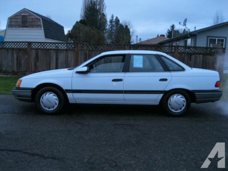 1991 Ford Taurus L for sale in Salem, Oregon