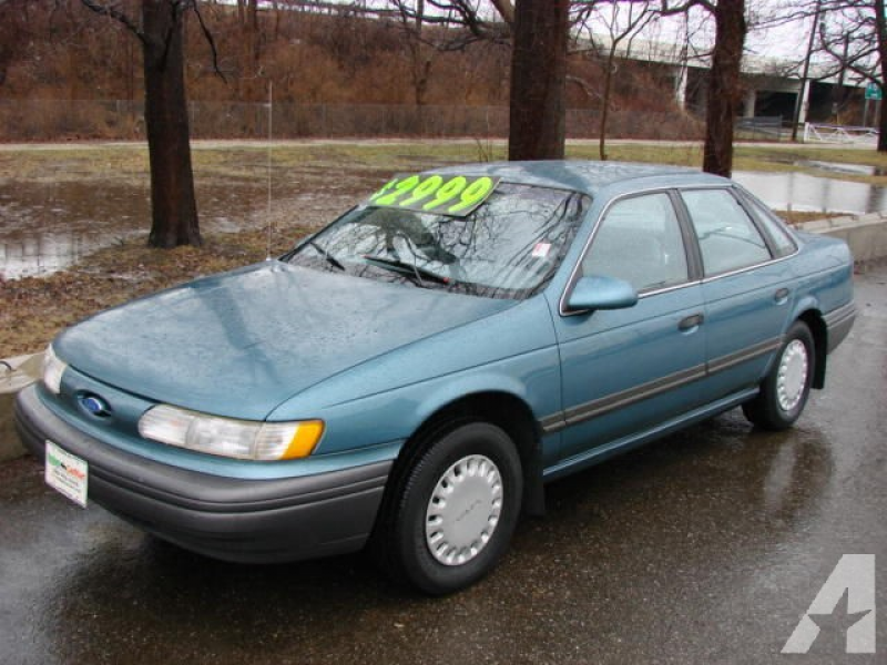 1992 Ford Taurus L for sale in Norton, Ohio