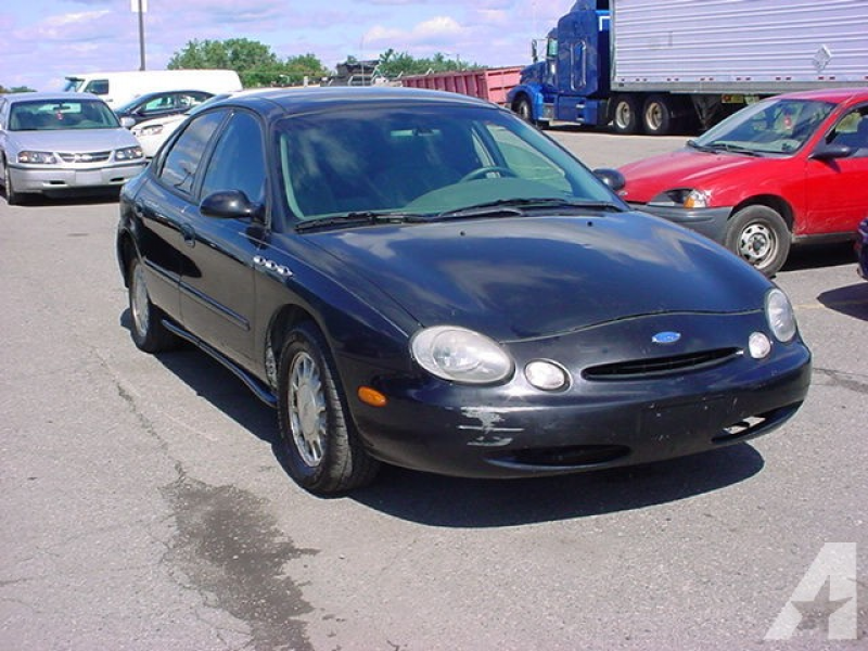 1997 Ford Taurus LX for sale in Pontiac, Michigan