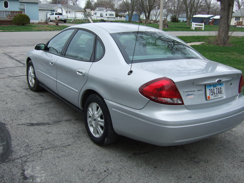 Picture of 2005 Ford Taurus SEL, exterior