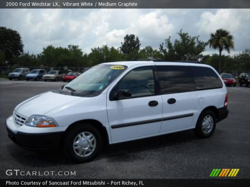 2000 Ford Windstar LX in Vibrant White. Click to see large photo.